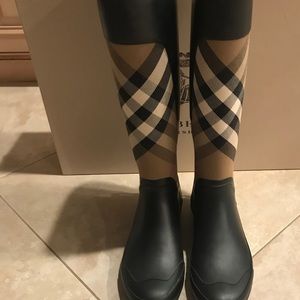 Burberry Rainboots